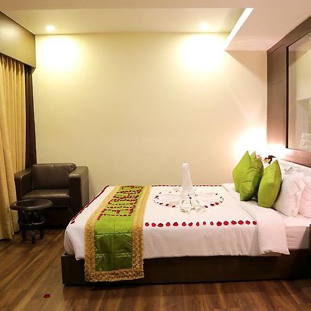Ethnotel, Kolkata Airport Buitenkant foto